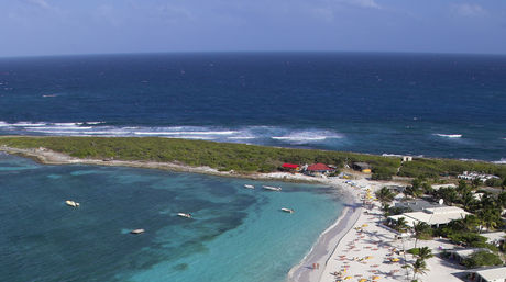 San Martín una isla con dos culturas