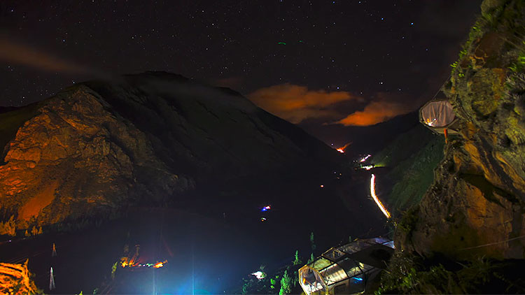 Habitaciones con vistas al precipicio: ¿Se atreve a dormir suspendido sobre los Andes?