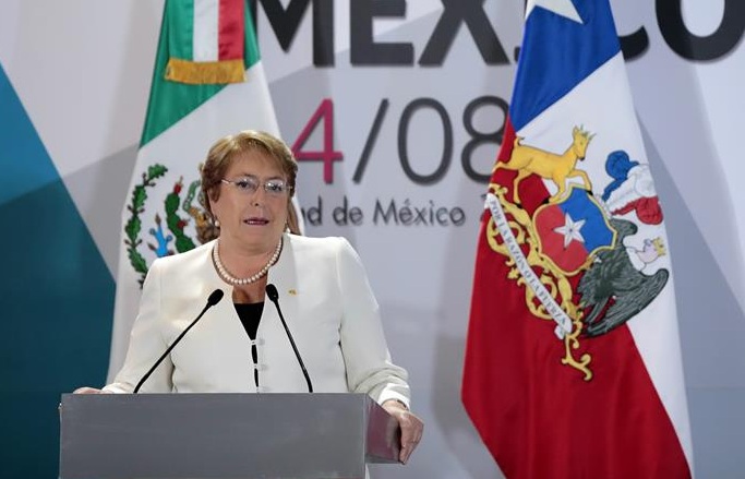 Bachelet defiende en México derecho de mujeres a decidir sobre aborto terapéutico