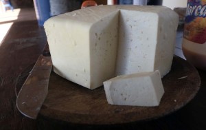 Nuevo cestaticket solo alcanza para un kilo de queso