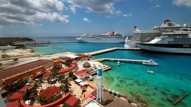 Cozumel atiende a 6 millones de turistas al año