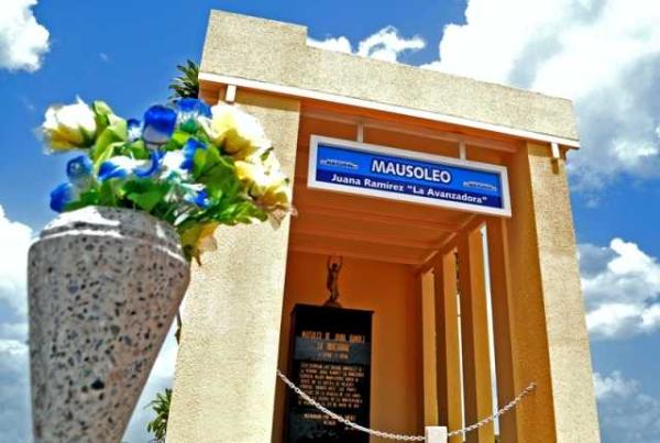 Foto: Los restos de la heroína monaguense yacen en el cementerio de San Vicente / laprensademonagas.info