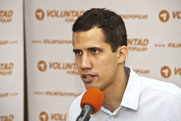 Liberado Juan Guaidó luego de ser retenido dentro del Palacio de Justicia