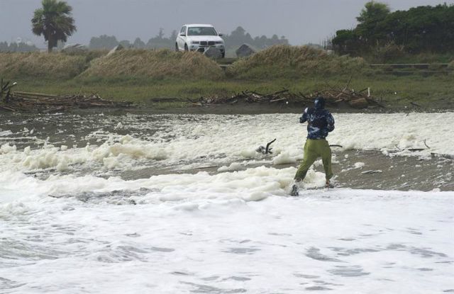 Más de 100 mil evacuados en Japón por las peores inundaciones en décadas (FOTOS)