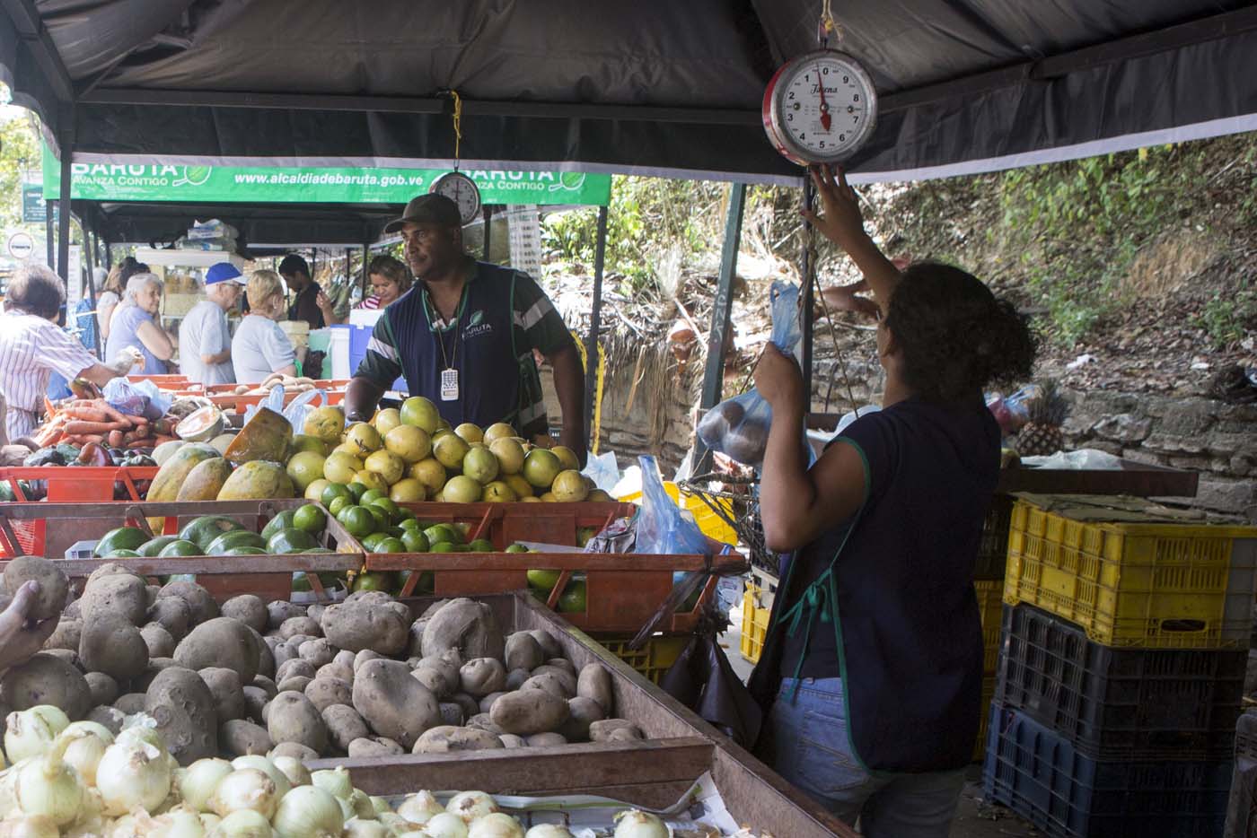 Canasta básica familiar subió 160,5% hasta agosto de este año