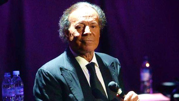 Julio Iglesias