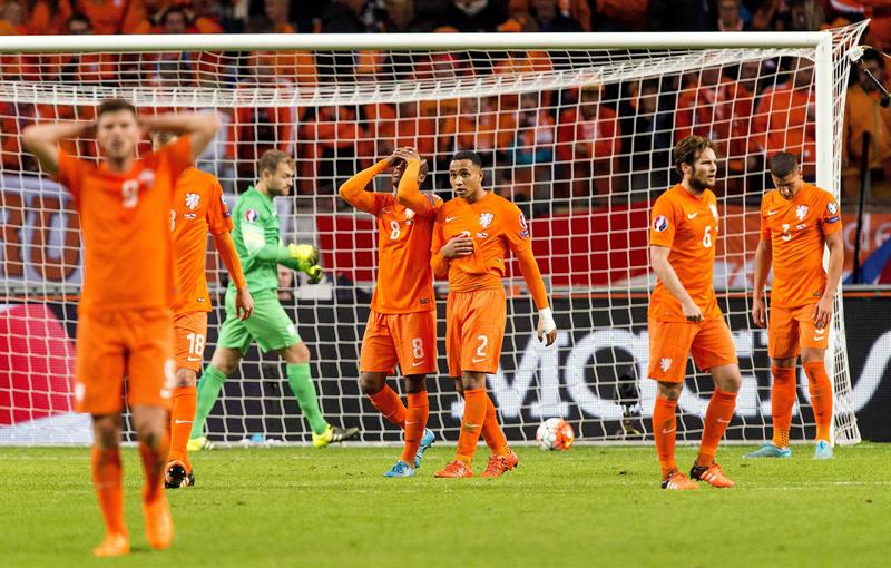 Holanda da un batacazo y queda fuera de la Eurocopa 2016