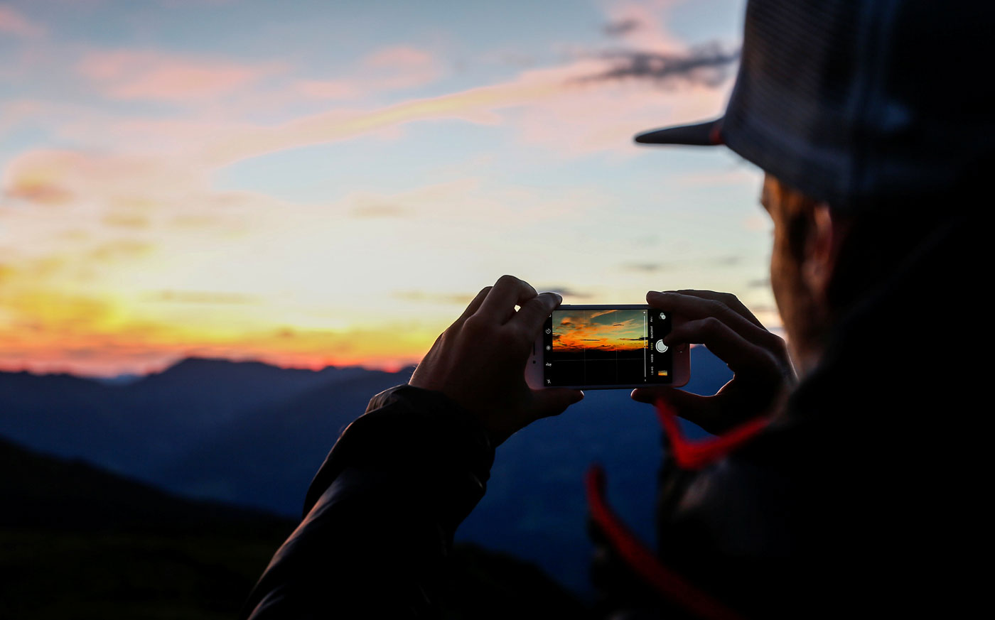 Apps para tomar fotos con las dos cámaras del teléfono al mismo tiempo