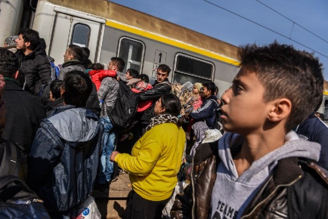 Hombre egipcio murió al saltar de tren por temor a ser expulsado de Alemania