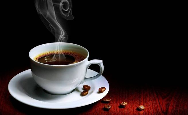 ¿Por qué jamás se debe tomar café tras haber ingerido licor?