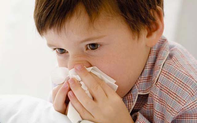 Murió un niño argentino y otro permanece ingresado tras un brote de gripe B