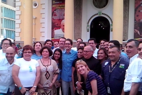 Lorenzo Mendoza visitó la Basílica de Nuestra Señora de Chiquinquirá (Fotos)
