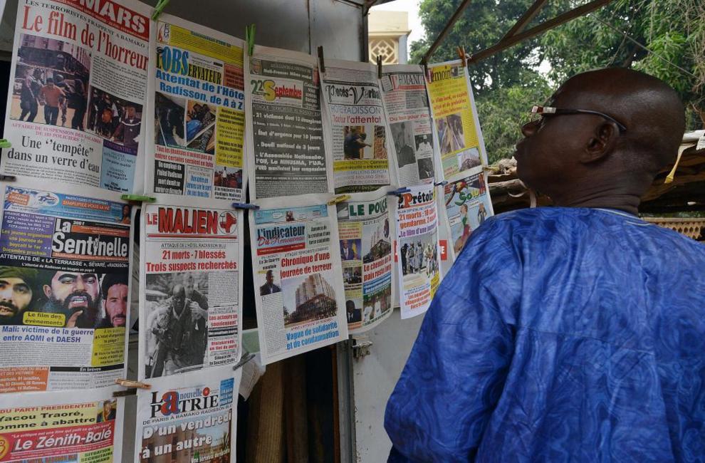 Televisión de Mali emite imágenes de un hombre y una mujer sospechosos por ataque a hotel