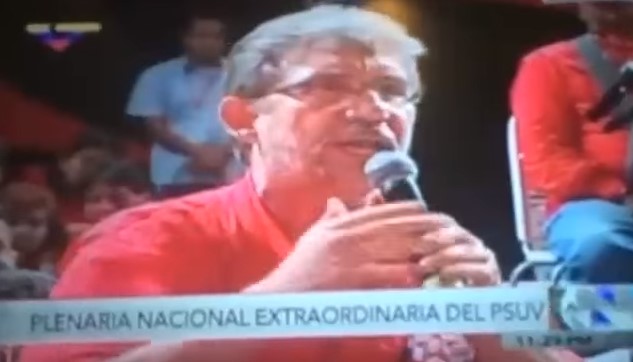 EN VIDEO: Nicolás atropella a camarada que luego logró decirle sus verdades