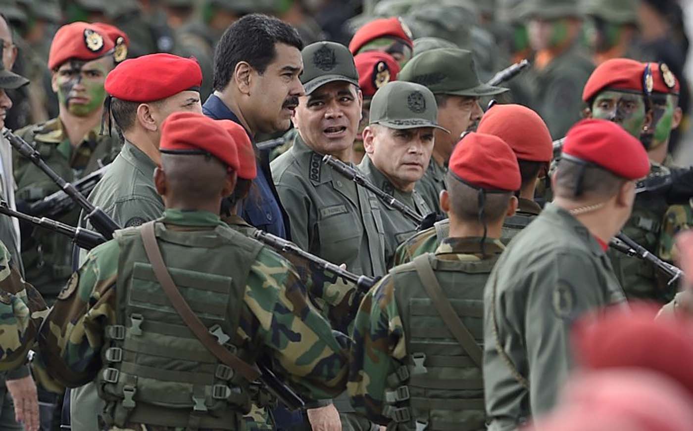 Militares manejarán petrolera paralela con más poder que Pdvsa