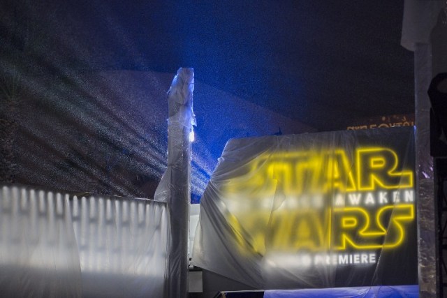 LOS ANGELES, CA - DECEMBER 13: Rain falls on the entrance to the blocks-long tenting set up for the premiere of Walt Disney Pictures And Lucasfilm's "Star Wars: The Force Awakens" on December 13, 2015 in the Hollywood section of Los Angeles, California.   David McNew/Getty Images/AFP