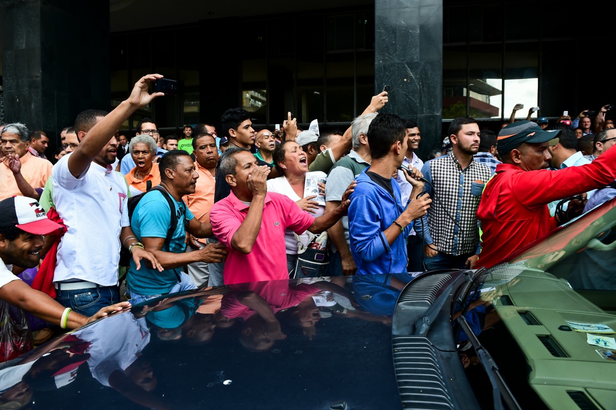 Negaron entrada a Ramos Allup a sede de la Asamblea Nacional (Fotos)