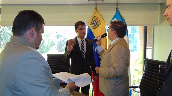 Robert García se juramentó presidente del Concejo Municipal Chacao