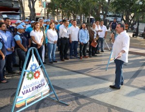 Miguel Cocchiola inicia la rehabilitación del centro de Valencia