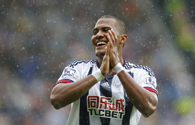 Salomón Rondón entonó el Himno Nacional junto a aficionados en Inglaterra (Video+¡Qué grande, Salo!)