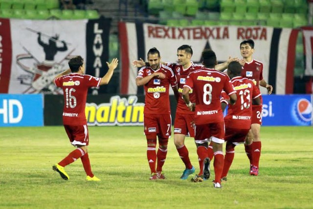 Christian Flores sentenció victoria del Caracas FC ante Aragua con este golazo (Video)