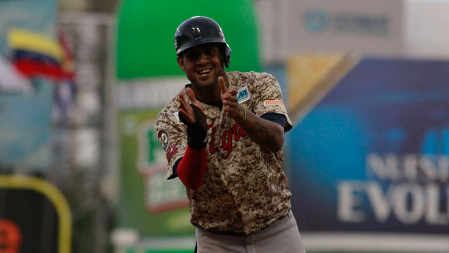 José “Cafecito” Martínez fue el Jugador Más Valioso de la Serie del Caribe