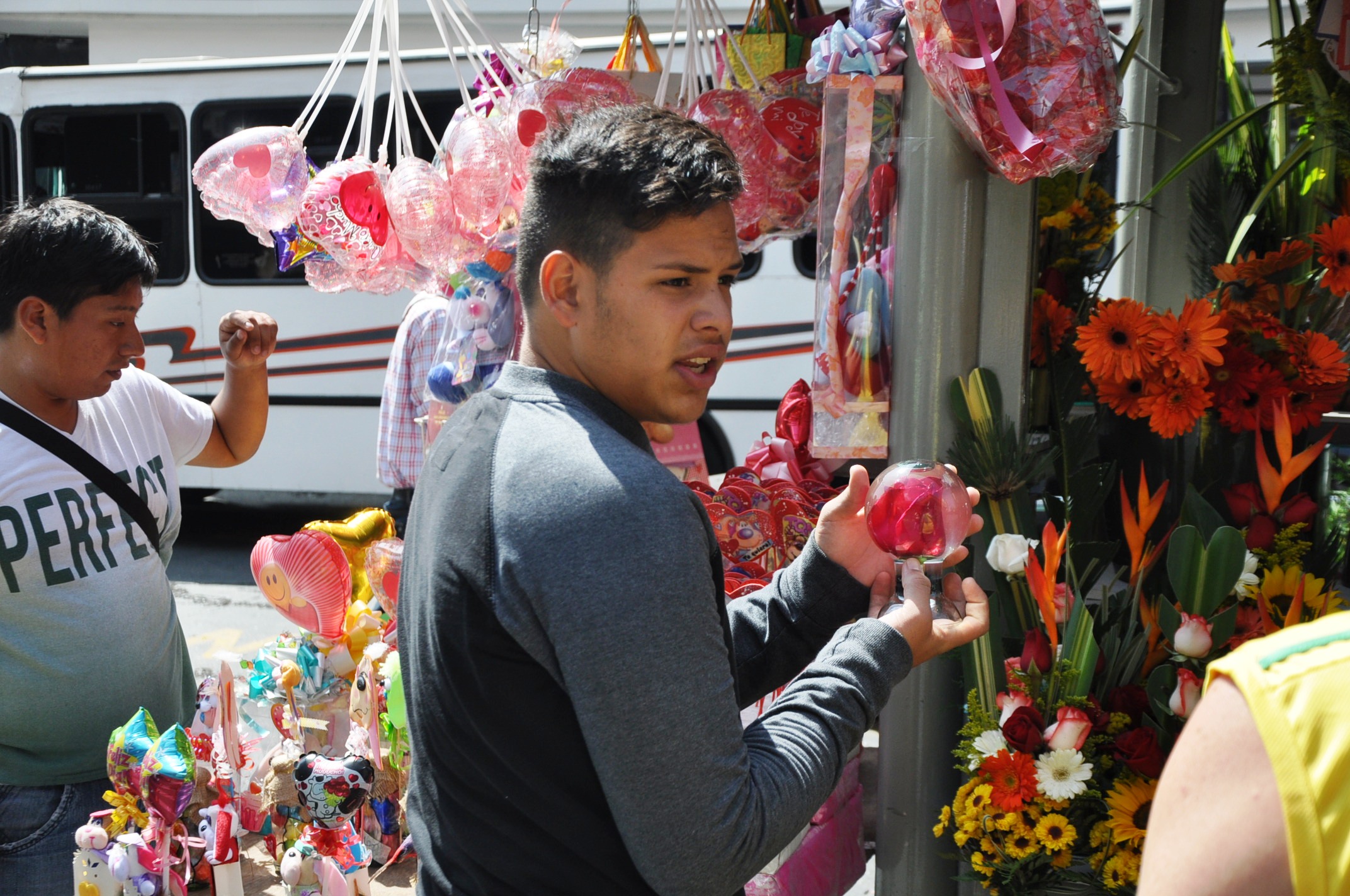 Así se vivió el día del amor y la amistad este domingo en Caracas (Fotos)