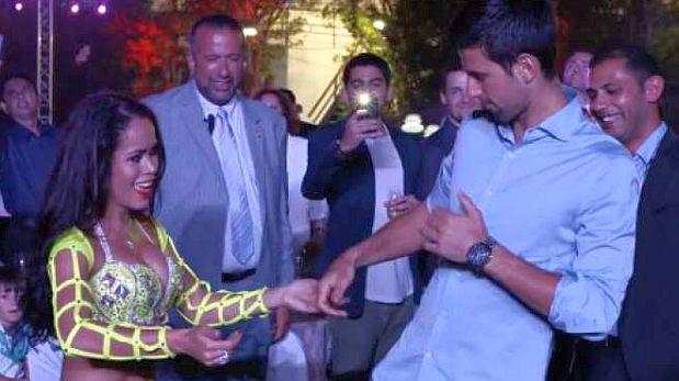 Novak Djokovic y… su danza del vientre en Dubái (Video)