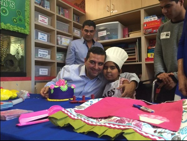 “Cake Boss” hizo realidad el sueño de una niña venezolana con tumor cerebral  (fotos)