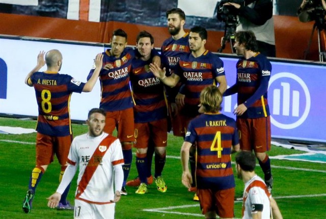 El Barça le propinó una manita al Rayo Vallecano que jugó con nueve