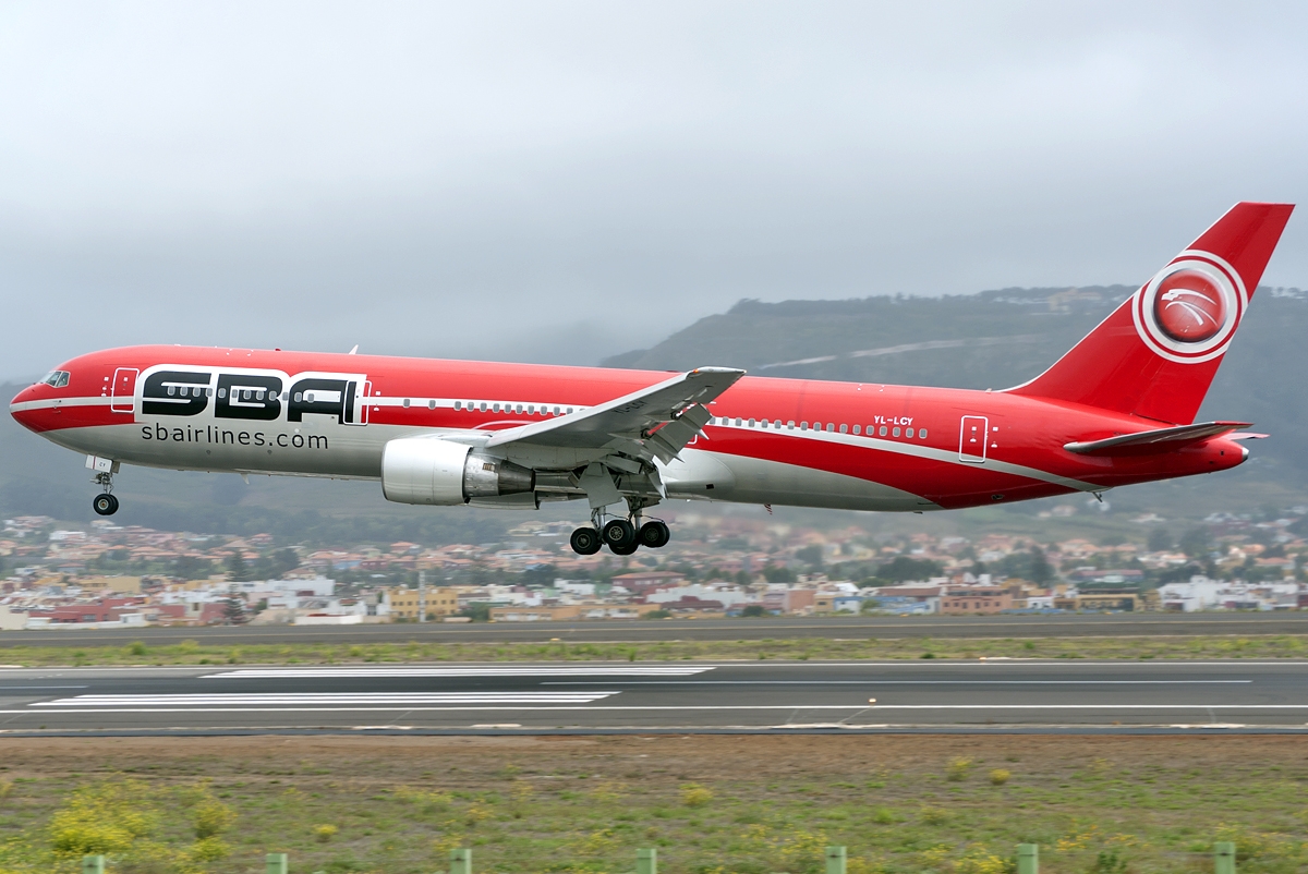 Pasajeros de avión con problemas en República Dominicana camino a Miami