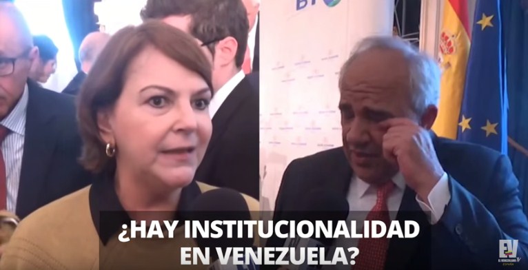 Mitzy cuestiona a Samper sobre institucionalidad en Venezuela en debate virtual