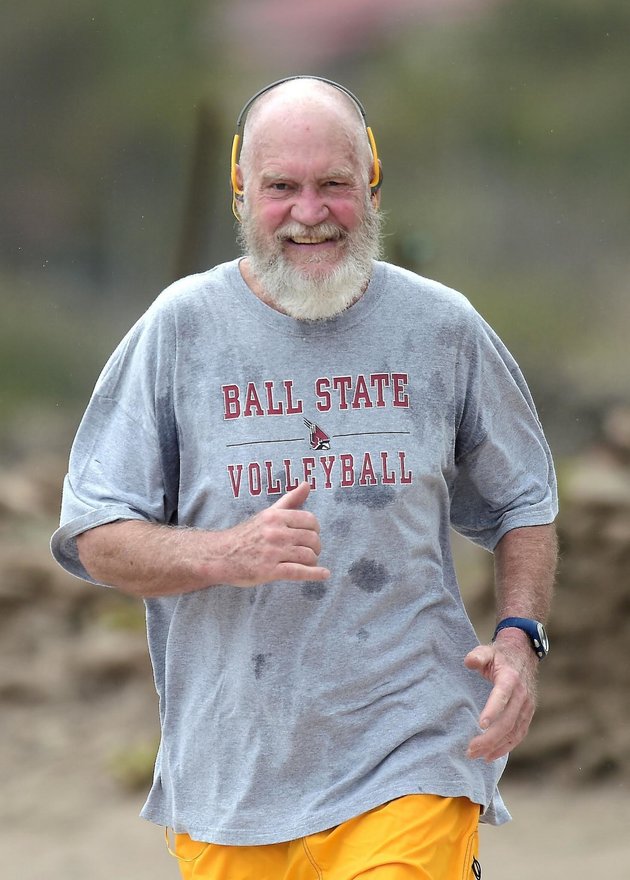 HUMOR: David Letterman sueña en su retiro como un “Santa Chic”