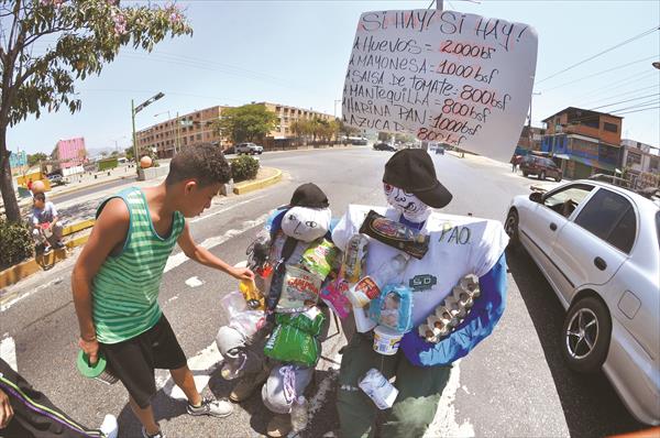 No sólo quemarán a funcionarios del Gobierno, en Carabobo también arderá Judas Bachaquero