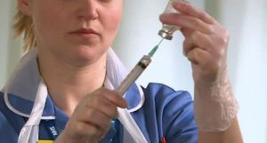 “Las Vacuneras de las Cuatro Esquinas”: La banda de enfermeras que vendía vacunas en Los Teques