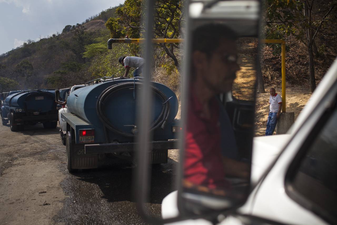 The Wall Street Journal: La falta de agua, otro castigo para las empresas y la población de Venezuela