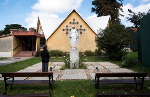 Estatua de la virgen saca a la luz anticlericalismo uruguayo