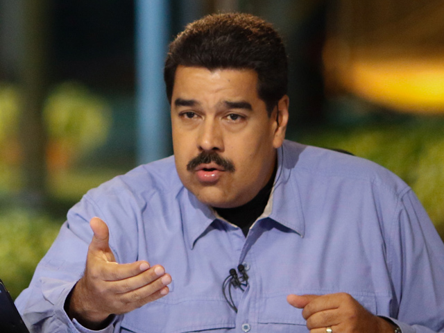 Maduro pide al MP investigar a Américo De Grazia  por masacre en Tumeremo