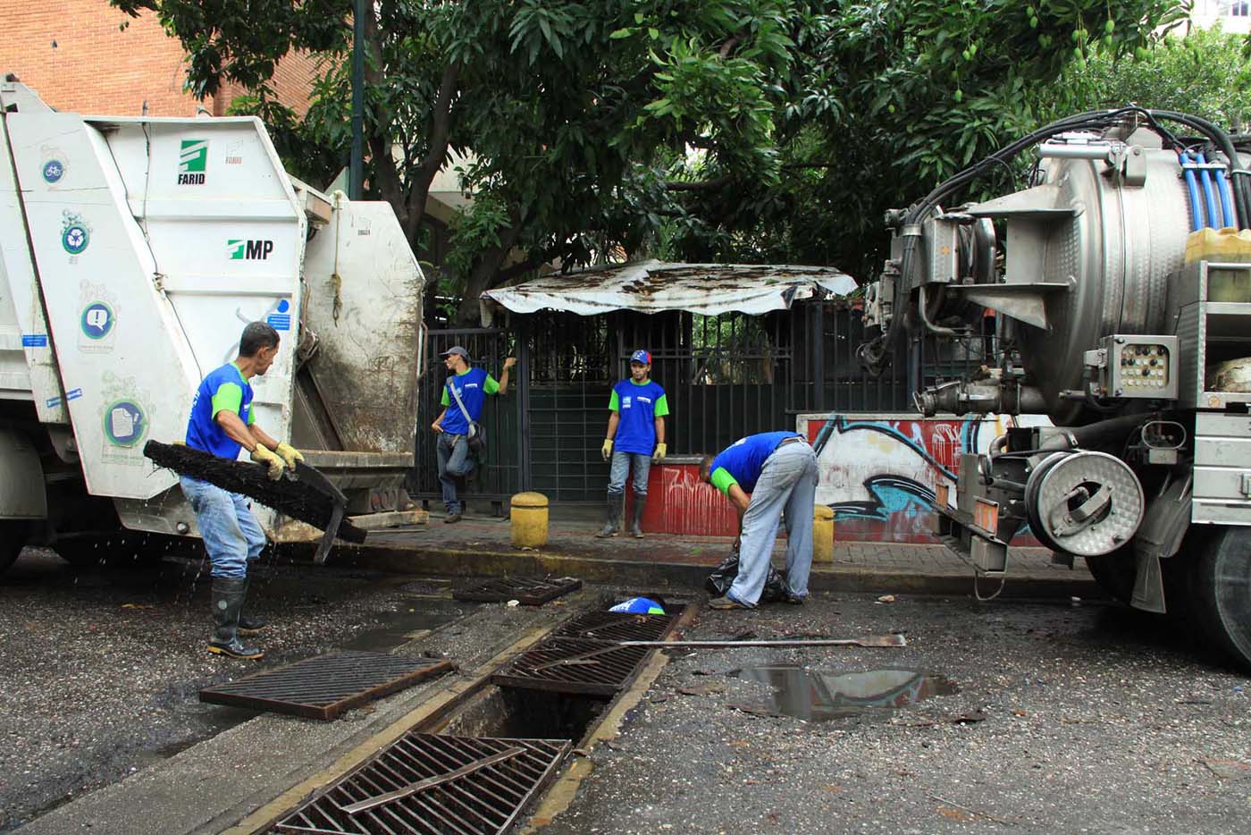 Alcaldía Metropolitana dio la cara por La Candelaria (fotos)