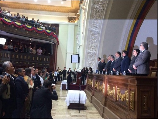 Celebran el Día del Trabajador en la Asamblea Nacional