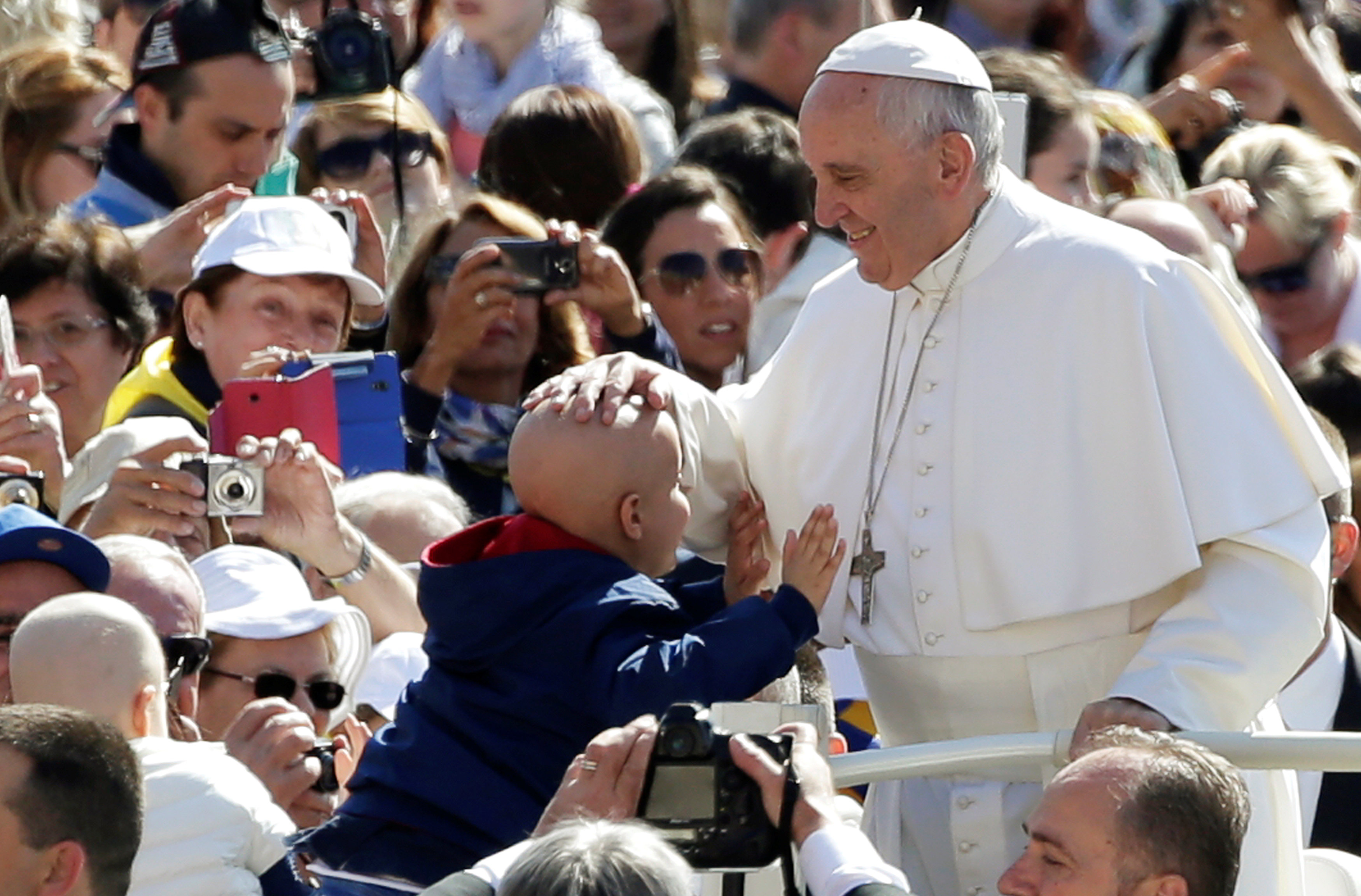 El Papa afirma que ignorar al pobre es ignorar a Dios