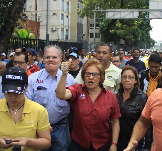 Helen Fernádez