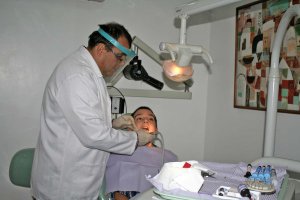 En más de 1.000% subieron materiales odontológicos