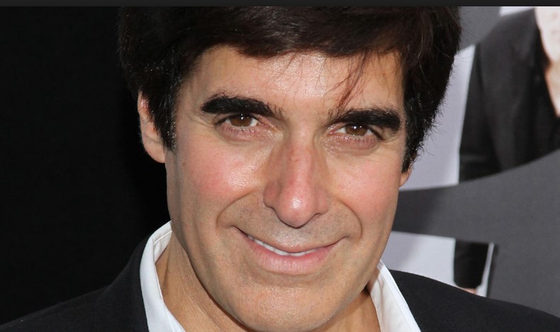 Tribunal obliga a David Copperfield revelar uno de sus trucos más famosos