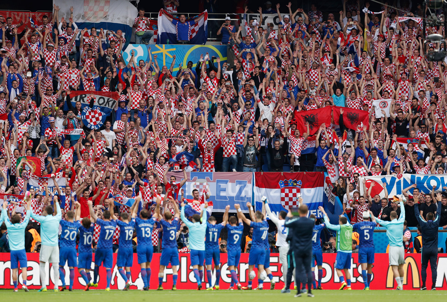 Croacia vence 1-0 a Turquía por el grupo D de la Eurocopa-2016