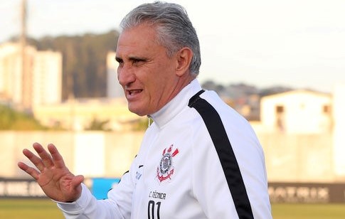 Tite acepta dirigir a la selección brasileña y Corinthians confirma su salida