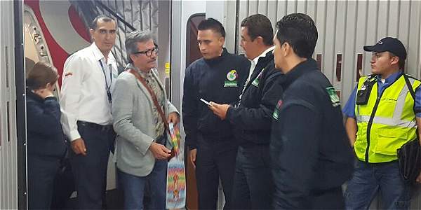 Detienen a exlíder del ELN cuando intentaba ingresar a Colombia desde España