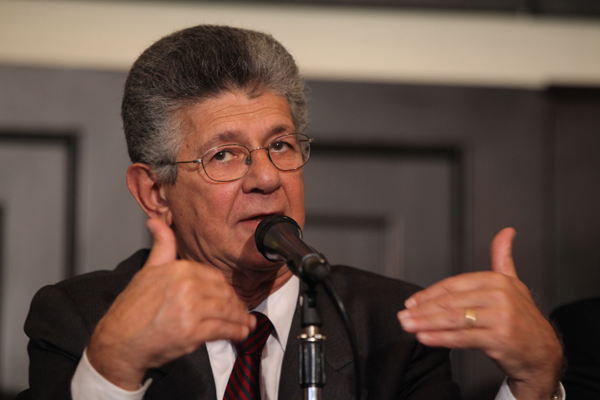 Ramos Allup asegura que TSJ prepara sentencia con “asesinato” de revocatorio