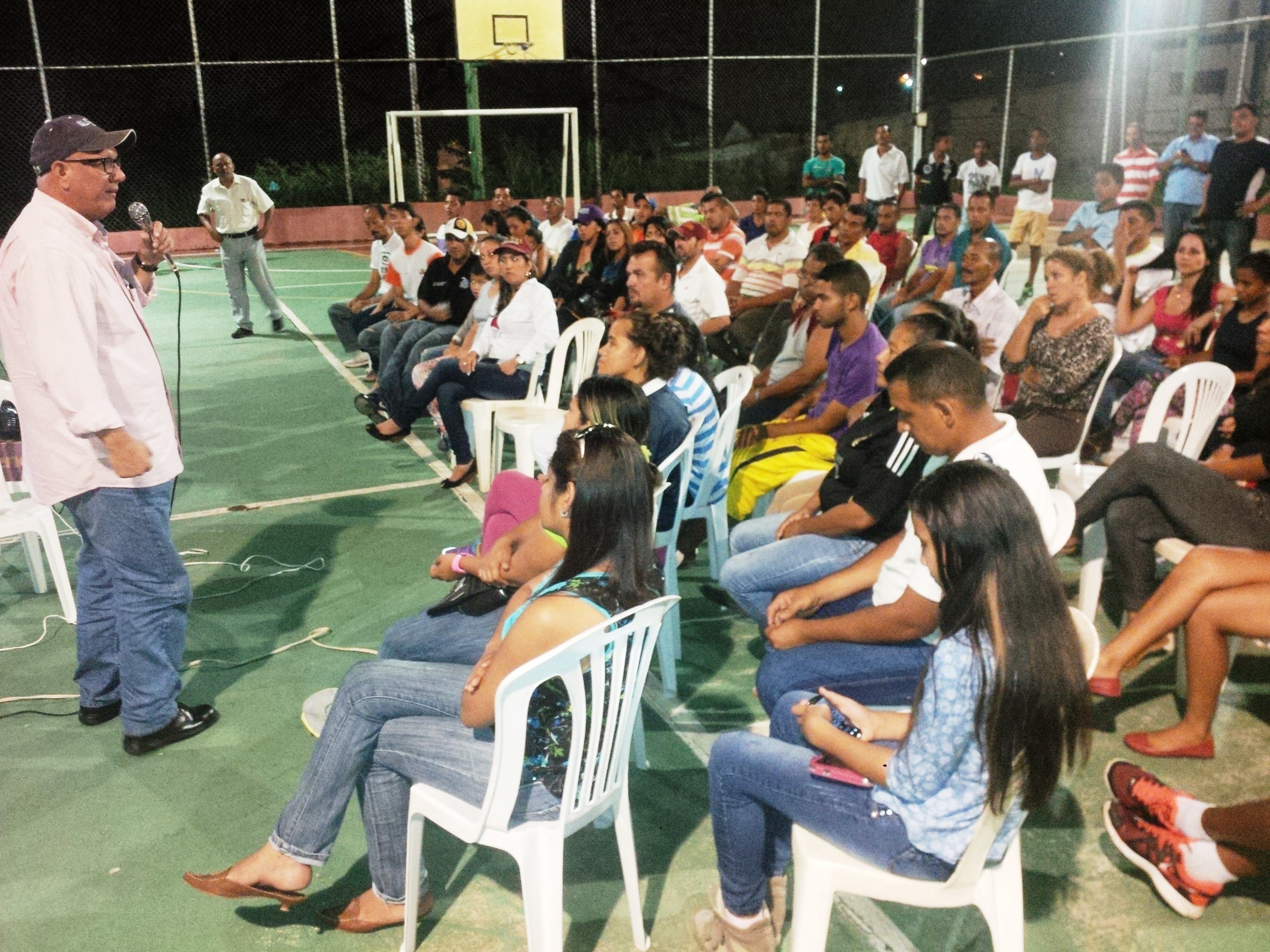 Alcides Padilla: Imposible pensar en diálogo cuando gobierno juega con paciencia del ciudadano