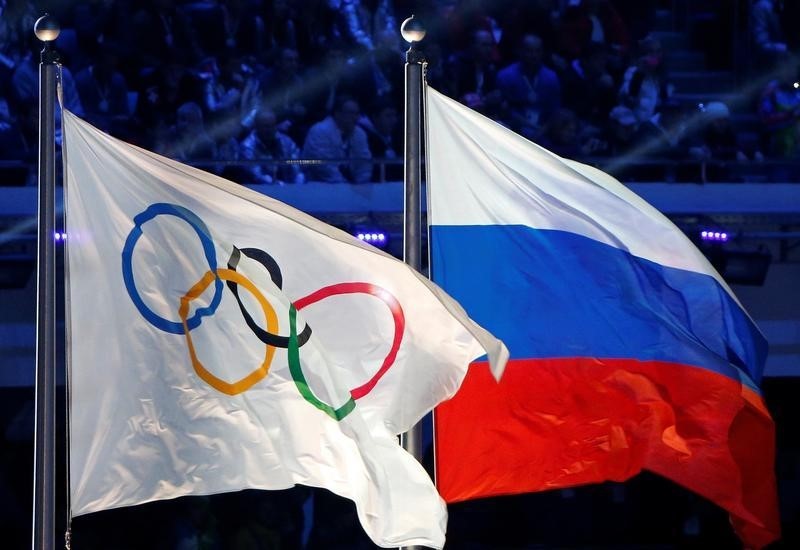 Atletas rusos sobornaron a la IAAF para encubrir su dopaje, según ‘Le Monde’